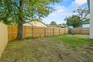 3910 Hancock St, Dallas, TX 75210 - Photo 18