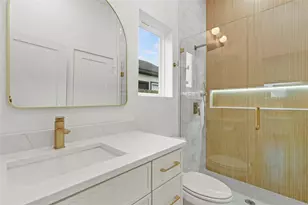 3910 Hancock St, Dallas, TX 75210 - Photo 12