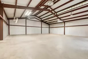 385 Meadowview Dr, Argyle, TX 76226 - Photo 34