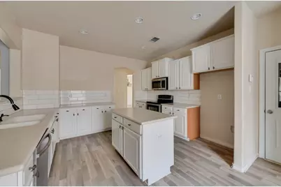 851 Grant Street, Burleson, TX 76028 - Photo 10