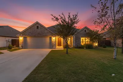 949 Avagail Avenue, Springtown, TX 76082 - Photo 2