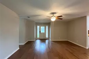 1509 S Vaden St, Sherman, TX 75090 - Photo 4