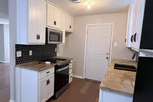 1509 S Vaden St, Sherman, TX 75090 - Photo 8