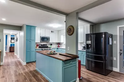 241 Straw Road, Saginaw, TX 76179 - Photo 8