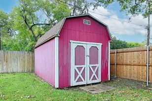 204 S 12th St, Garland, TX 75040 - Photo 30