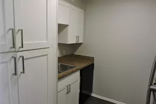 1513 Skyline Dr, River Oaks, TX 76114 - Photo 12