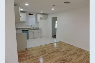 1513 Skyline Drive, River Oaks, TX 76114 - Photo 18