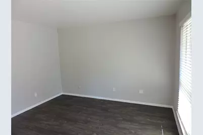 1513 Skyline Drive, River Oaks, TX 76114 - Photo 8