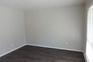 1513 Skyline Dr, River Oaks, TX 76114 - Photo 8