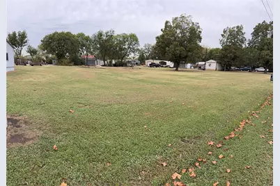 208 S Porch Street, Tioga, TX 76271 - Photo 1