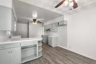 206 E Belknap St, Ennis, TX 75119 - Photo 12