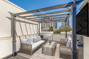 3210 Carlisle St, Dallas, TX 75204 - Photo 4