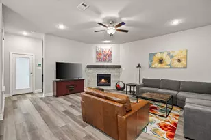 9304 Crockett Dr, Rowlett, TX 75089 - Photo 10