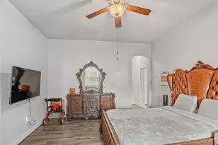 4301 Meadow Hawk Dr, Arlington, TX 76005 - Photo 18