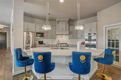 4301 Meadow Hawk Drive, Arlington, TX 76005 - Photo 16