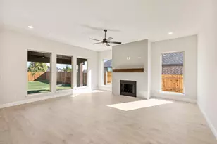 577 Red Maple Rd, Waxahachie, TX 75165 - Photo 6