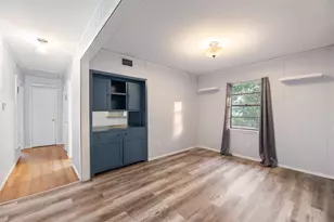 5208 Nadine Dr, Haltom City, TX 76117 - Photo 14