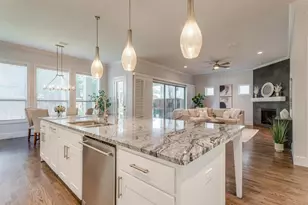 3812 W 5th St, Fort Worth, TX 76107 - Photo 8