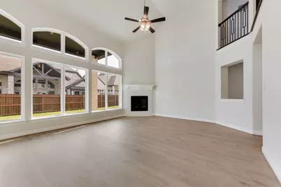 7630 Kiowana Court, Grand Prairie, TX 75054 - Photo 2