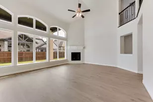 7630 Kiowana Ct, Grand Prairie, TX 75054 - Photo 2