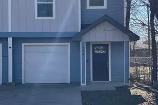 724 W Walker St, Denison, TX 75020 - Photo 1