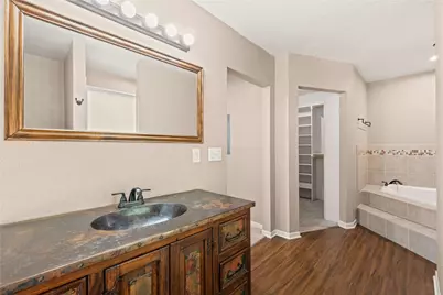 919 N 11th Street, Temple, TX 76501 - Photo 18