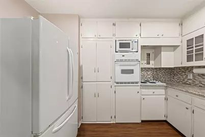919 N 11th Street, Temple, TX 76501 - Photo 12