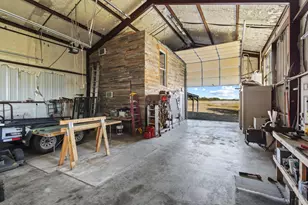 300 County Rd 27100, Honey Grove, TX 75446 - Photo 22