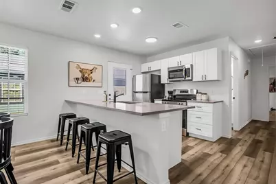 308 S 3rd, Bonham, TX 75418 - Photo 2