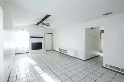 7324 Hyde Court, Fort Worth, TX 76112 - Photo 18