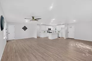 4540 Western Oaks Dr, Dallas, TX 75211 - Photo 8