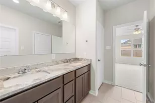 11420 Pallas St, Lorena, TX 76655 - Photo 18