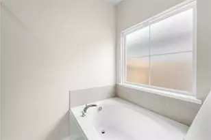 11420 Pallas St, Lorena, TX 76655 - Photo 16