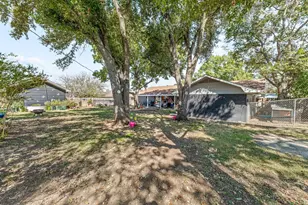 919 S Ave N, Clifton, TX 76634 - Photo 34