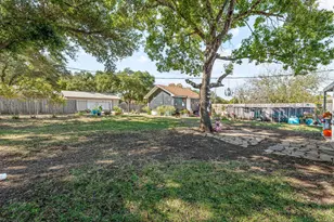 919 S Ave N, Clifton, TX 76634 - Photo 34