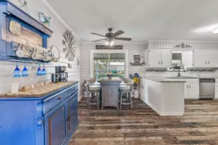 919 S Ave N, Clifton, TX 76634 - Photo 10