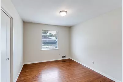 8060 Woodhue Road, Dallas, TX 75228 - Photo 18