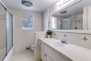 8060 Woodhue Rd, Dallas, TX 75228 - Photo 20