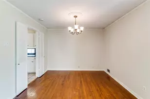 8060 Woodhue Rd, Dallas, TX 75228 - Photo 8