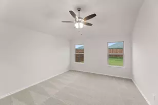 1903 Seminole Dr, Cleburne, TX 76033 - Photo 16