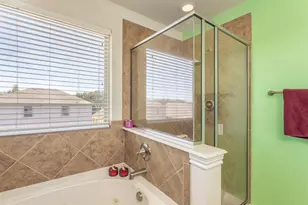 821 Glenndon Dr, Fort Worth, TX 76120 - Photo 24