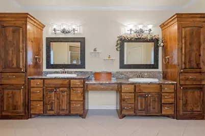 1125 Whispering Oaks, China Spring, TX 76633 - Photo 14