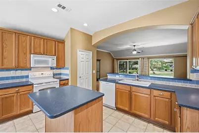 10417 Belvedere Drive, Denton, TX 76207 - Photo 8