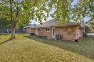 4206 Spring Meadow Ln, Flower Mound, TX 75028 - Photo 12