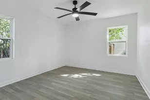 609 E Linda Dr, Garland, TX 75041 - Photo 18