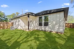 150 Bandera Cir, Payne Springs, TX 75156 - Photo 24