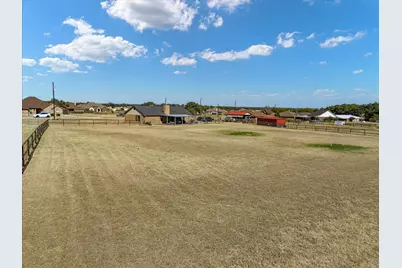 206 E Arbor Court, Springtown, TX 76082 - Photo 4