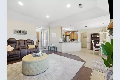 206 E Arbor Court, Springtown, TX 76082 - Photo 8