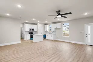 187 Cactus Canyon Dr, Bridgeport, TX 76426 - Photo 12