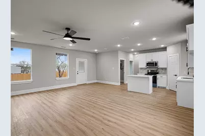 187 Cactus Canyon Drive, Bridgeport, TX 76426 - Photo 10